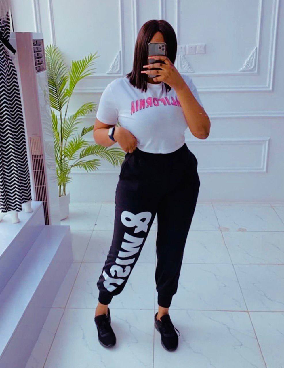 Women's Color Set Joggers and Tee