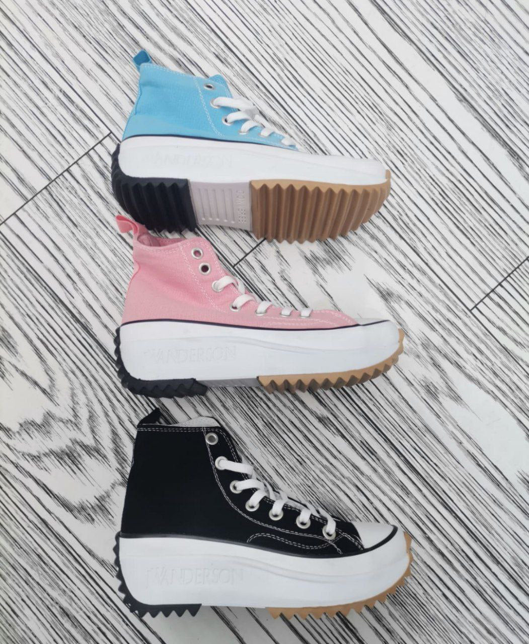 Converse Women Shoes